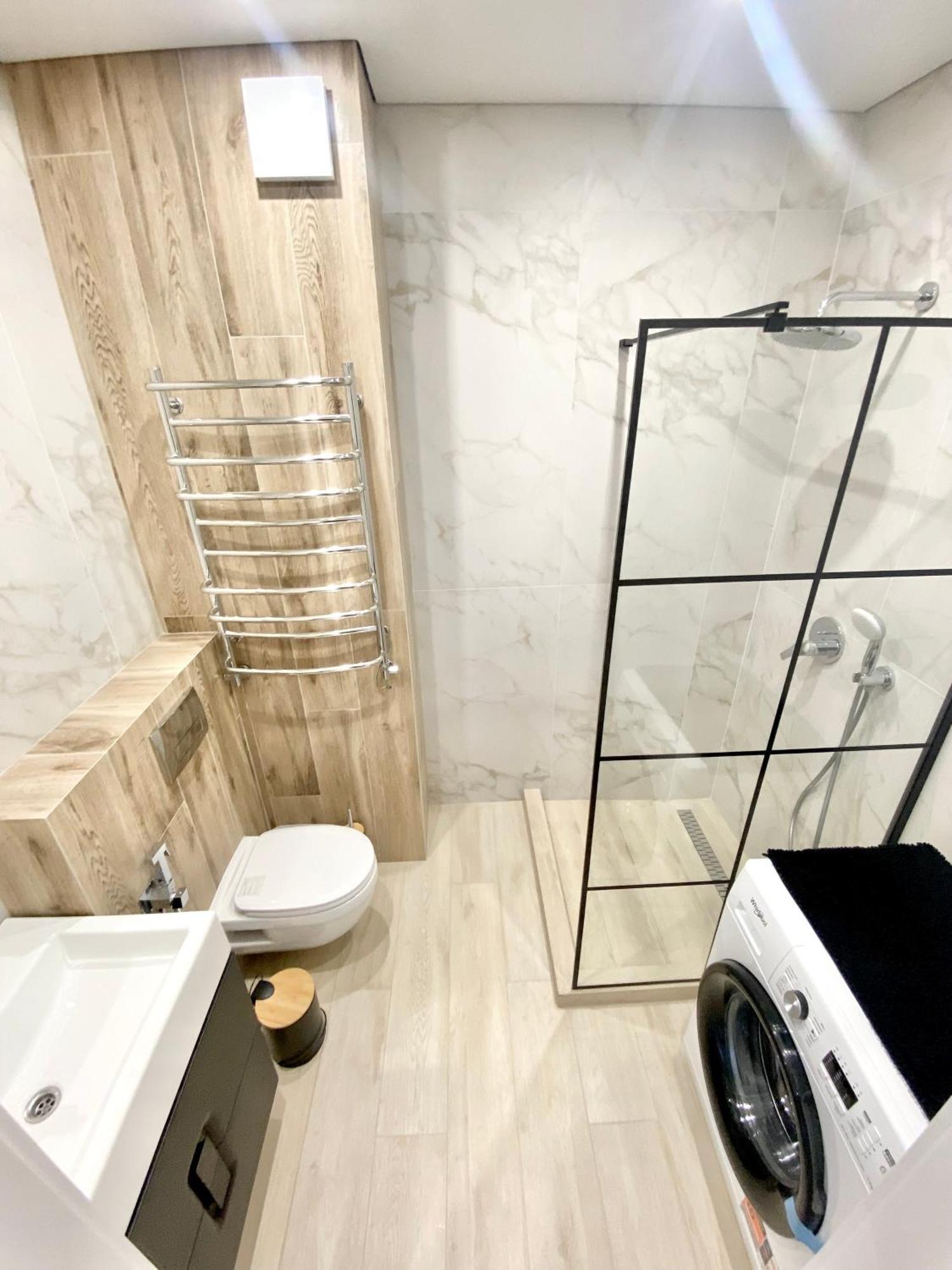 View Apartment Семицвіт Lviv Ngoại thất bức ảnh